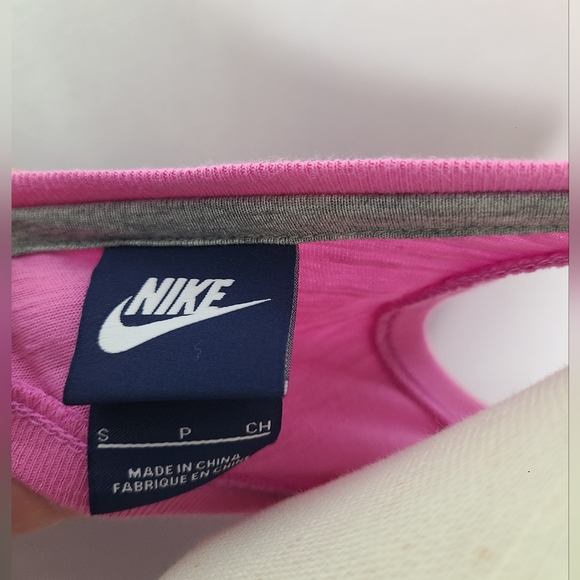Nike pink tank top - Size small women's - Picture 3 of 6